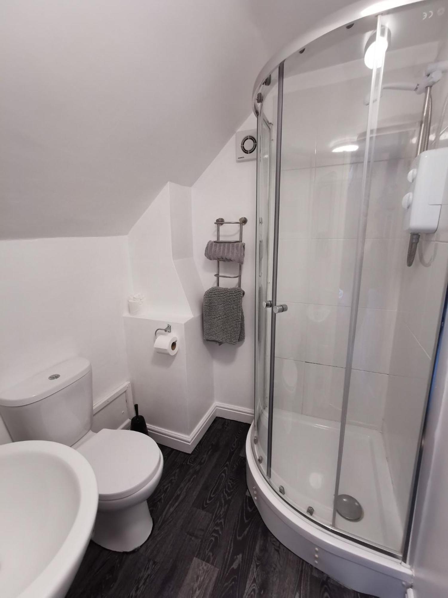 The Ironmaster Bed & Breakfast Broseley Екстериор снимка