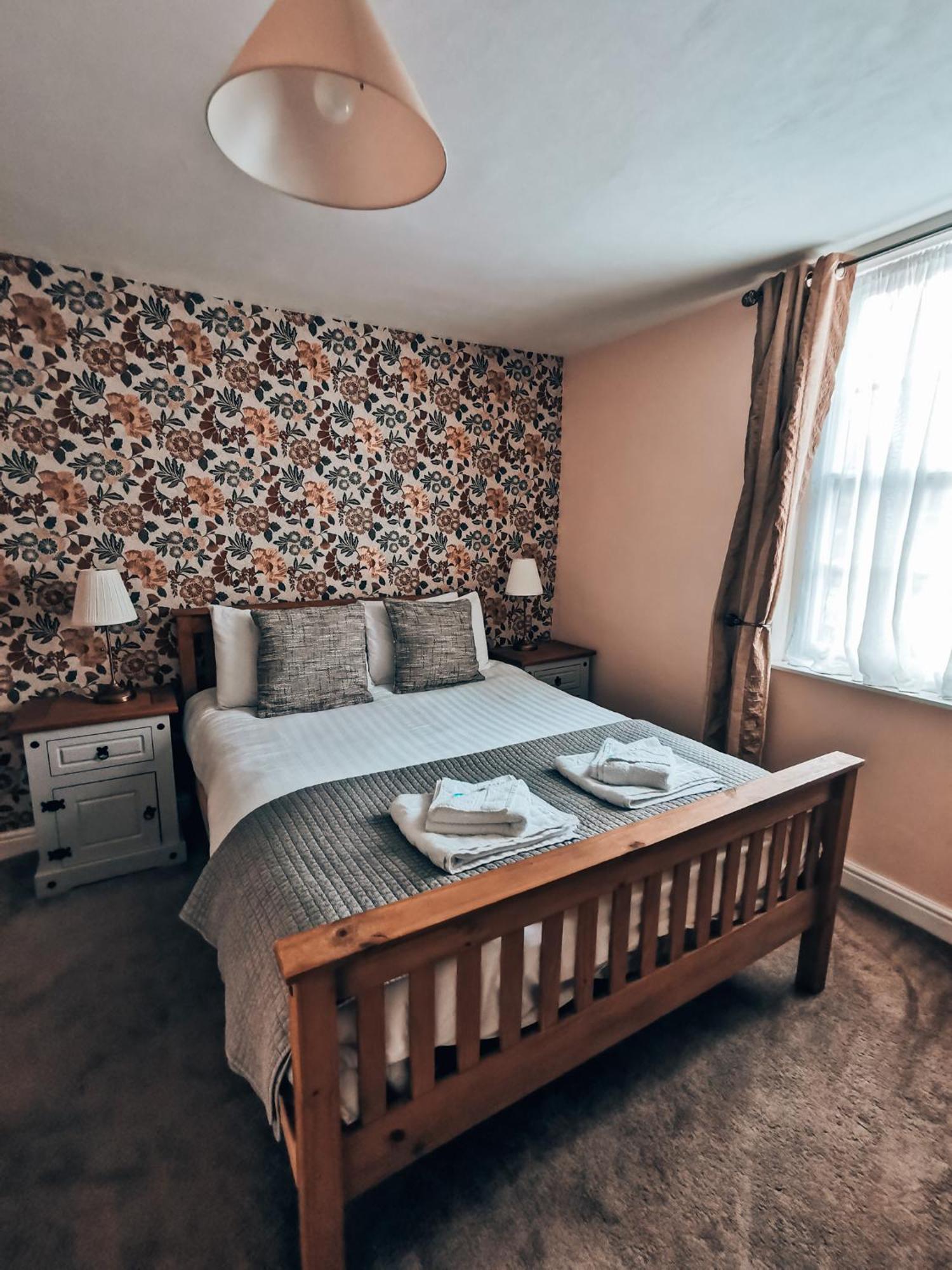 The Ironmaster Bed & Breakfast Broseley Екстериор снимка