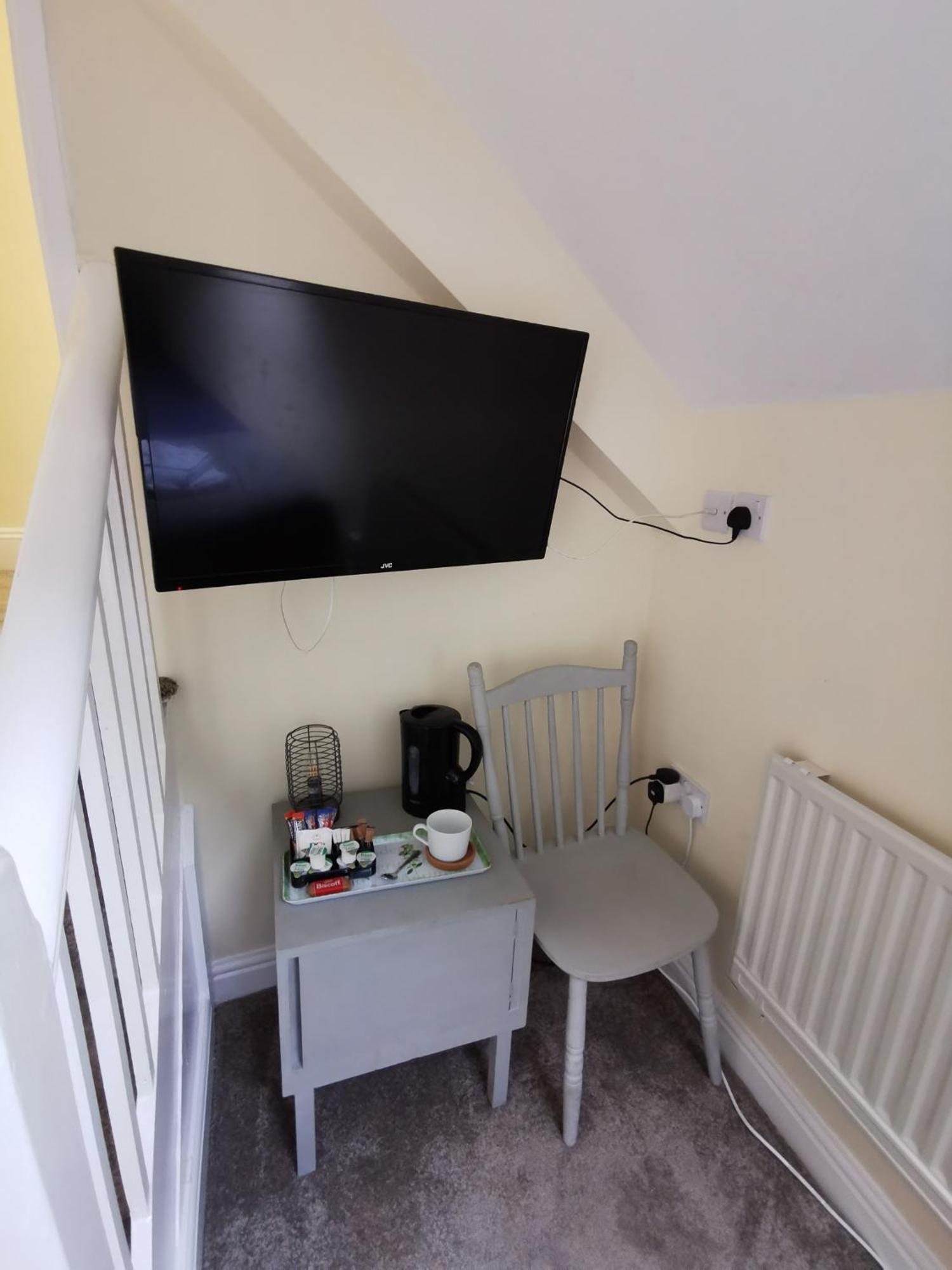 The Ironmaster Bed & Breakfast Broseley Екстериор снимка